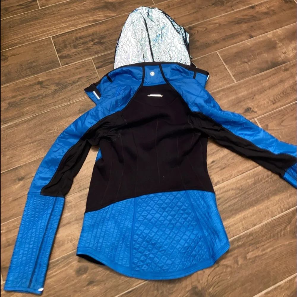 lululemon athletica lightweight insulated